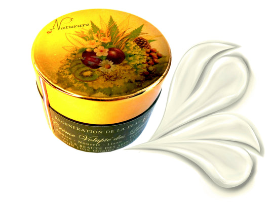 Agnès' Petit Paris Skincare Prix PRO jar with natural bust enhancement skincare cream and smooth texture swirls